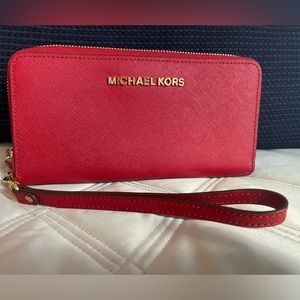 (NEW!) Michael Kors Wallet/Wristlet